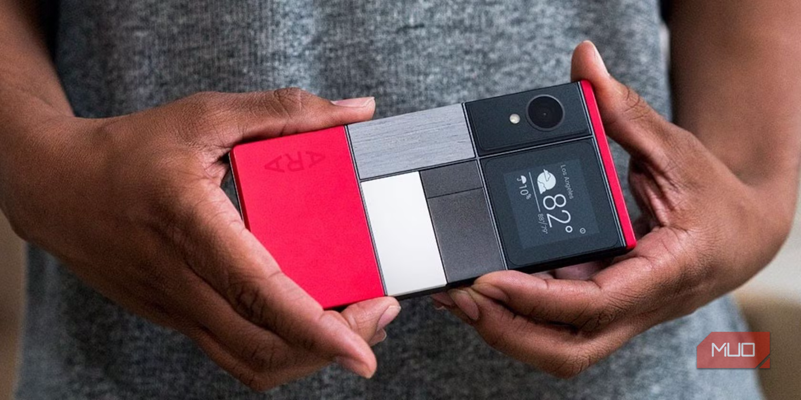 Google Project Ara modular phone concept.