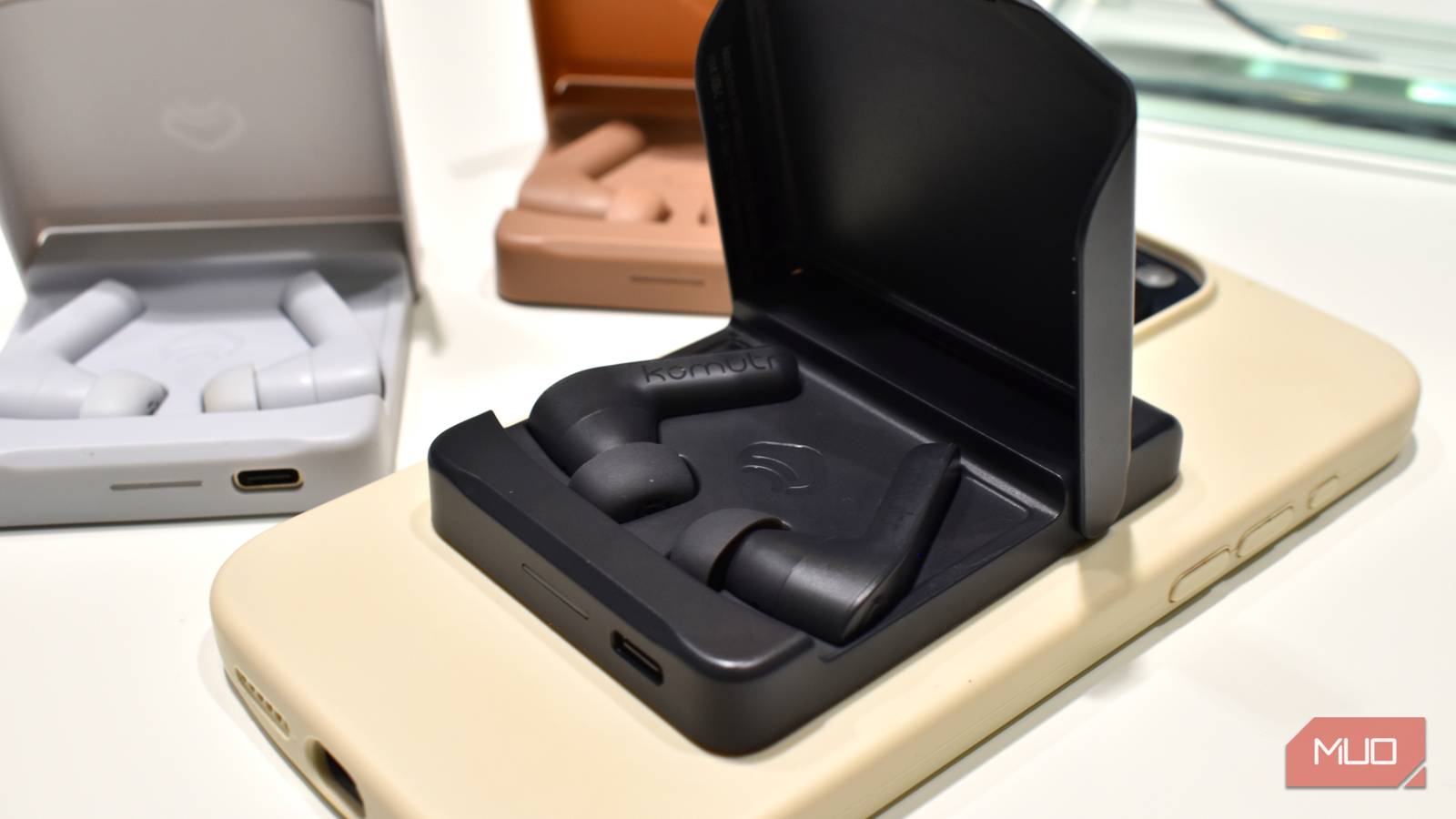 I love these world’s first MagSafe earbuds that snap onto the back of an iPhone I love these world’s first MagSafe earbuds that snap onto the back of an iPhone