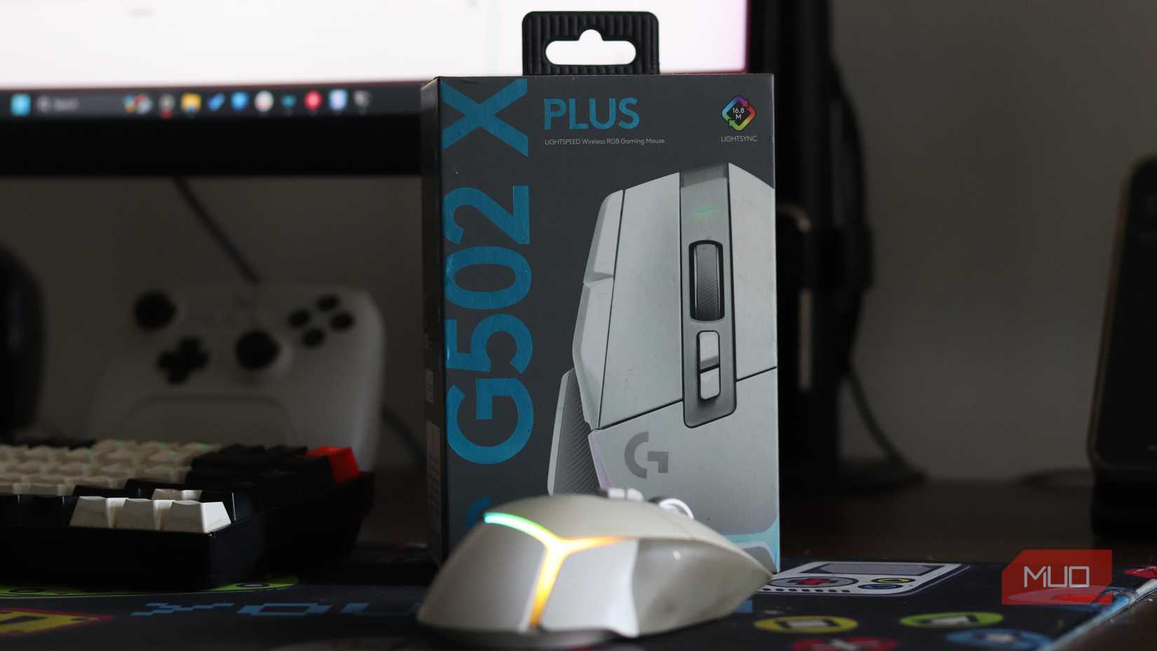 Logitech G502X Plus mouse with box. 