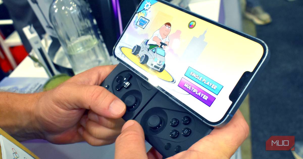 makeuseof.com - Dipan Saha - The future of handheld gaming could have more Android in it than you expect