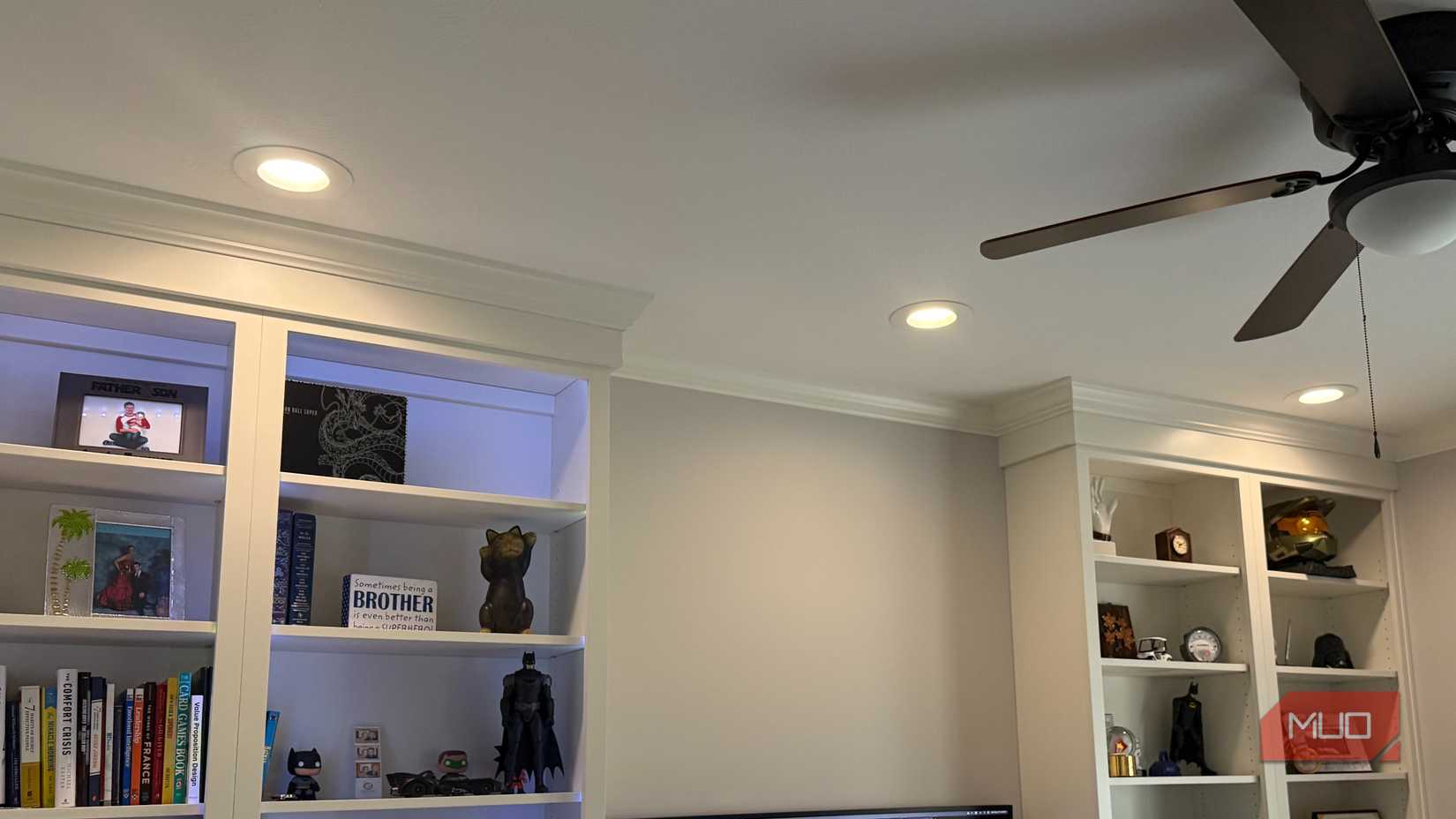 smart switched lights dimmed in office
