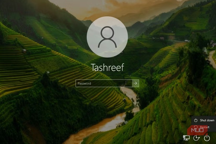 Windows 10 Login screen showing the power options