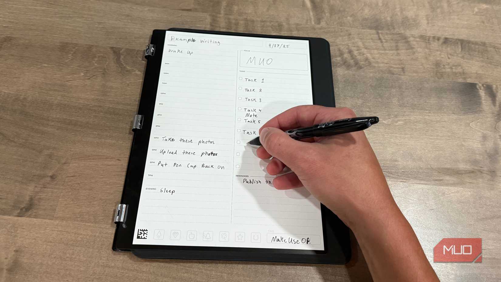writing on Rocketbook Pro with erasable pen