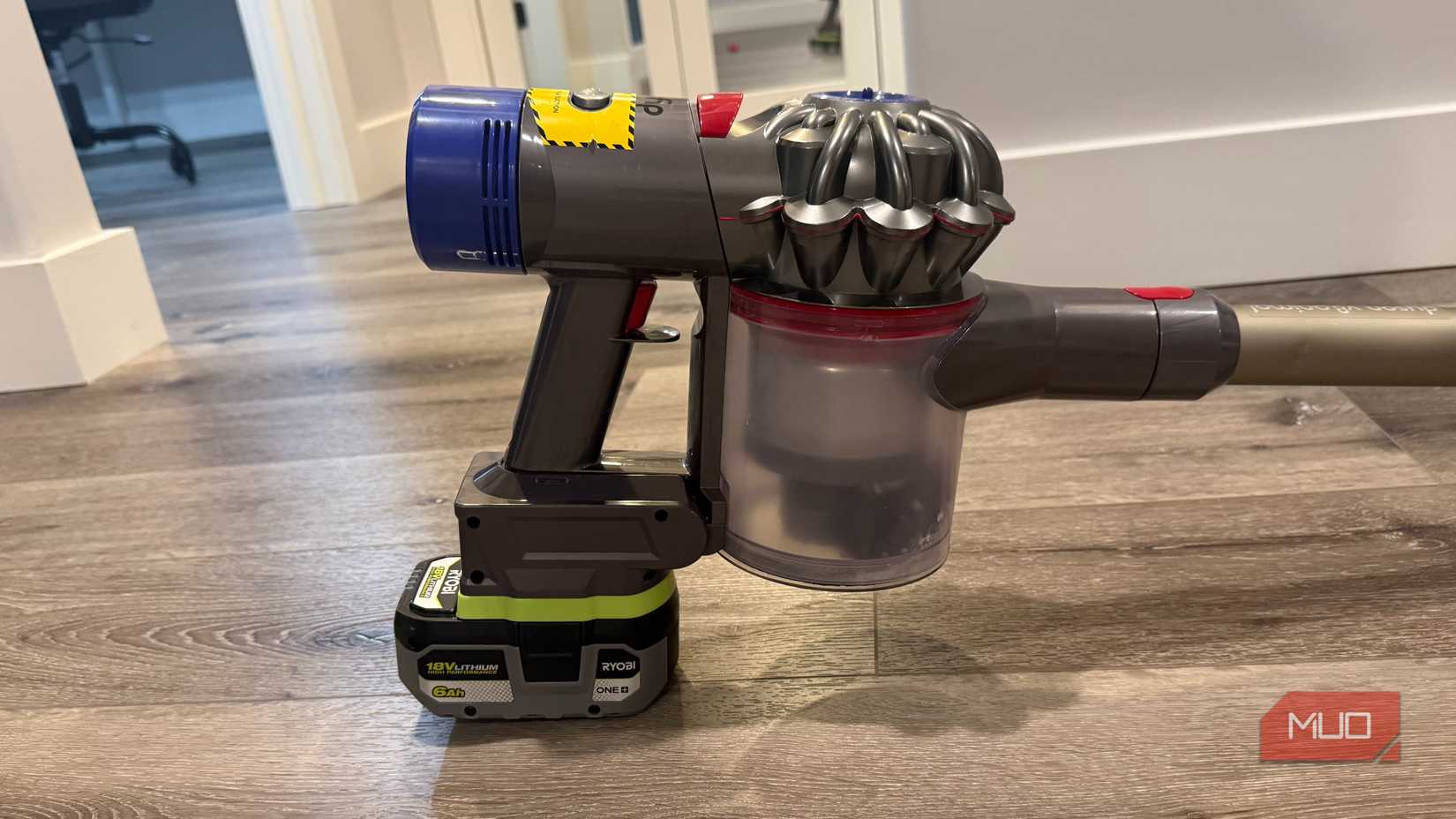 Dyson v8 with ryobi battery