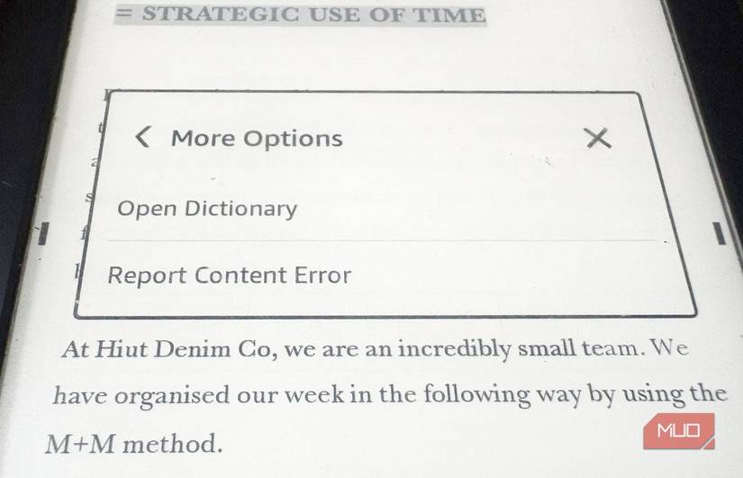 Reporting content errors in Kindle books.