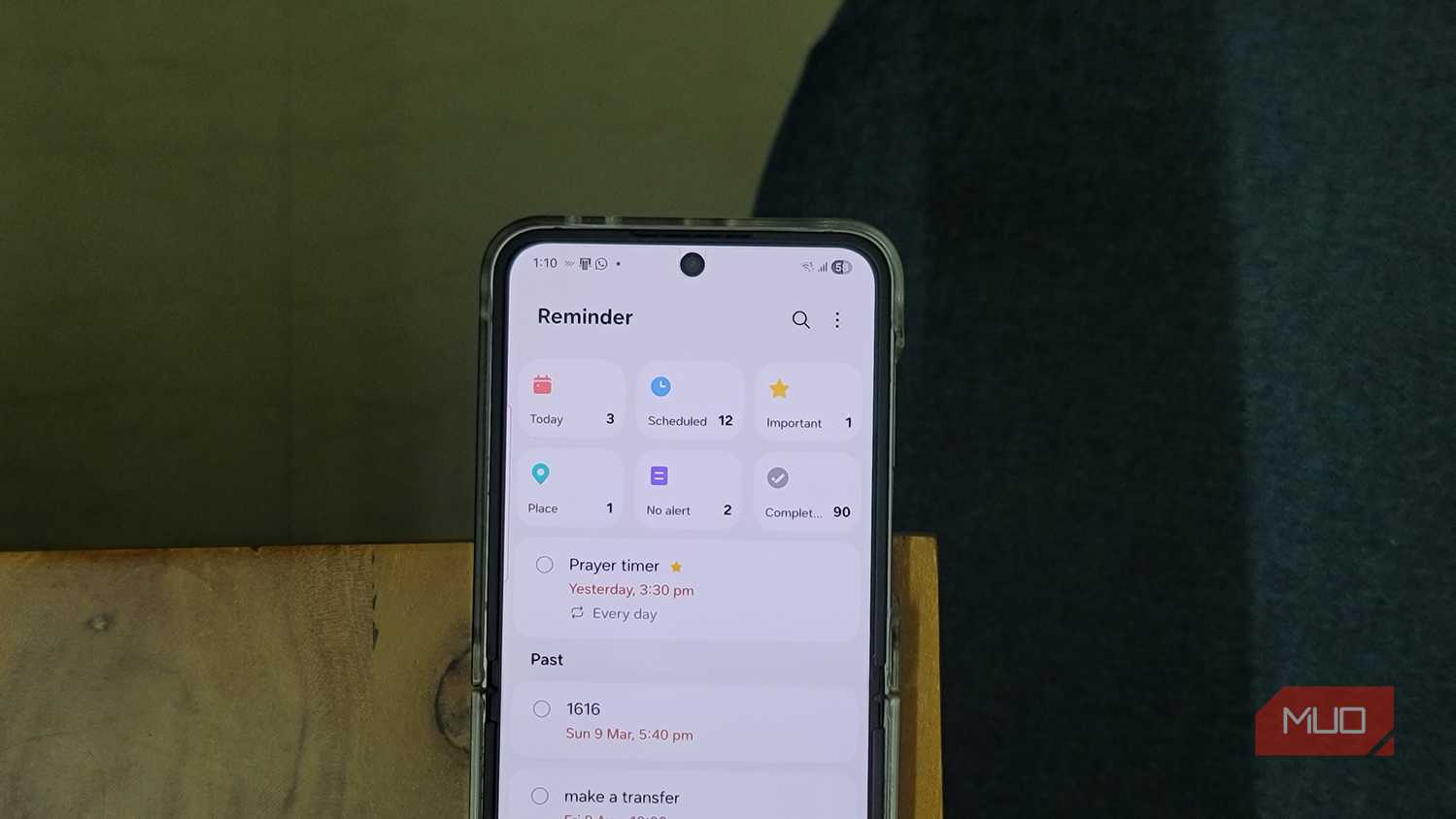 New Remidner app open on a Z Flip 6