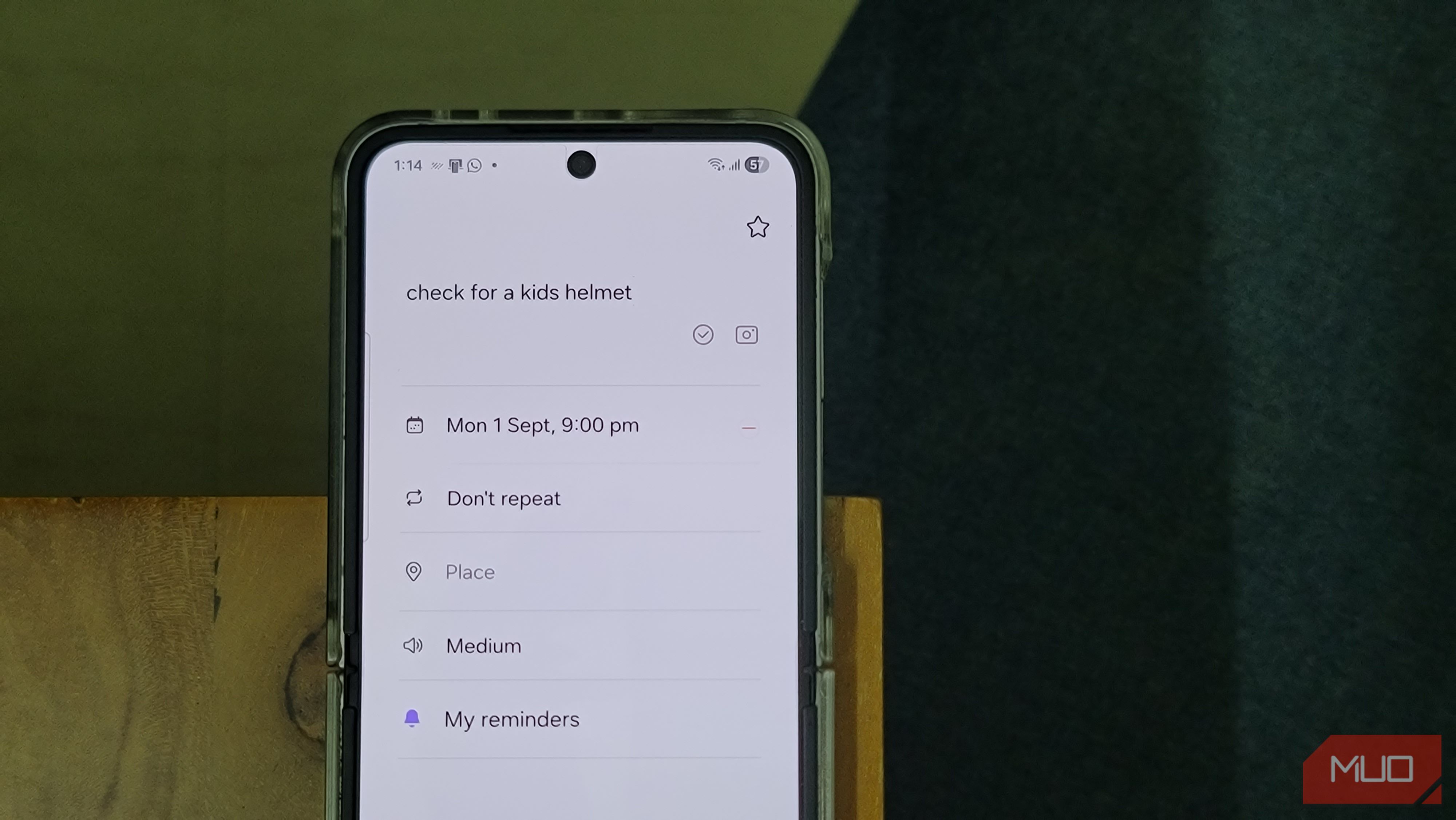 New reminder options in the Reminder app on Galaxy Z Flip 6