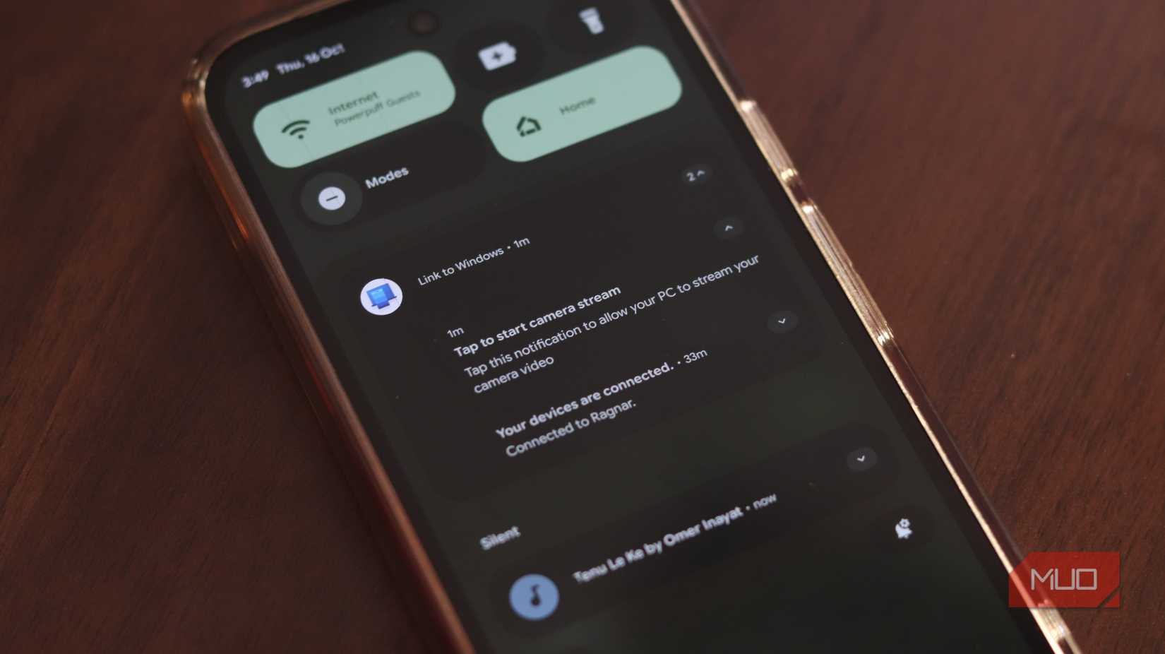 Phone link camera permission notification on Android.