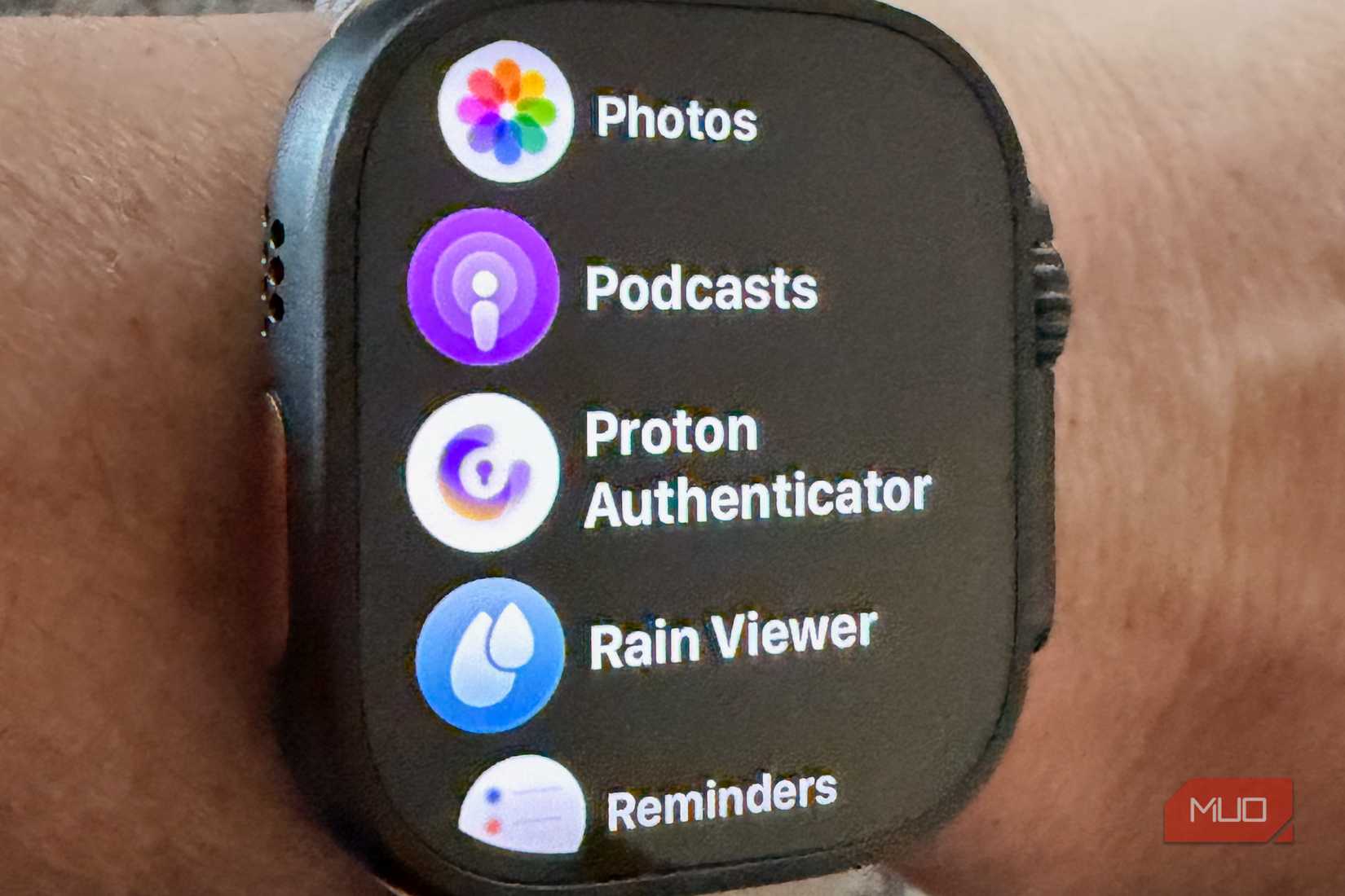 Proton Authenticator app for Apple Watch.