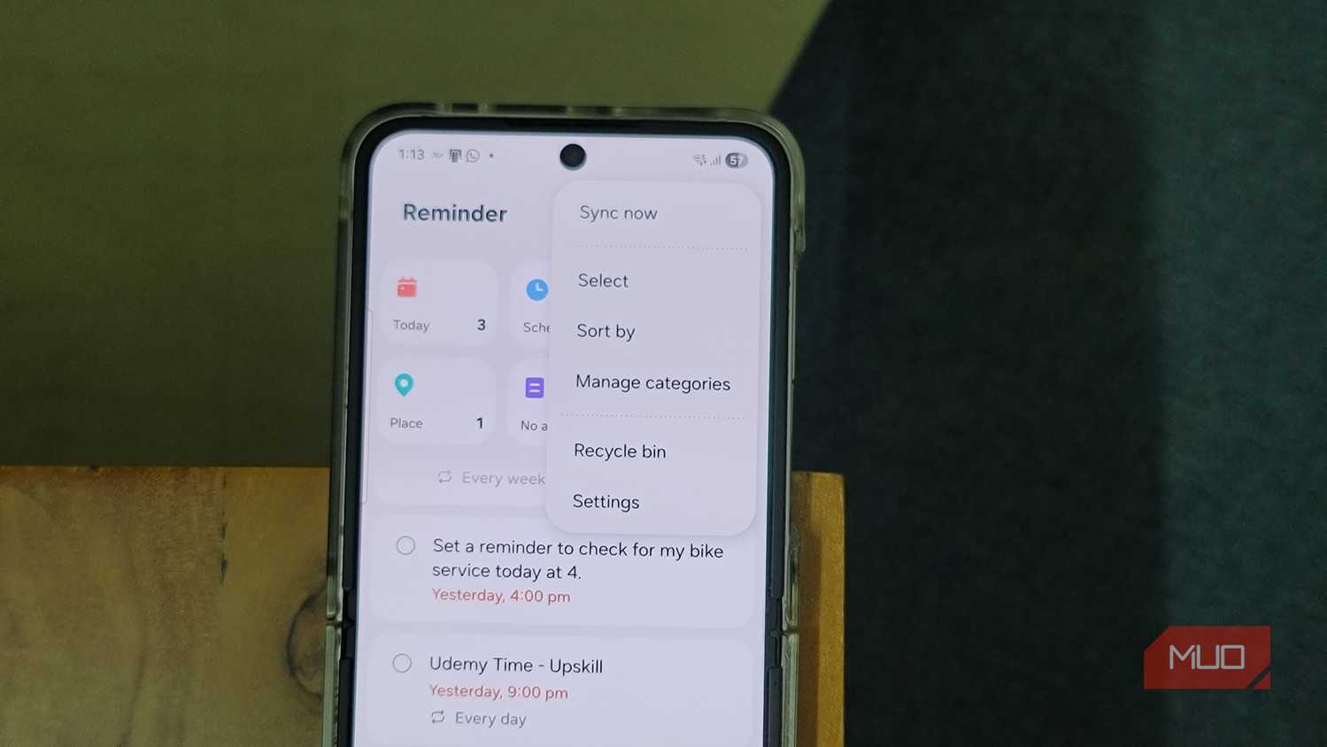 Samsung Reminder app more options on a Galaxy Z Flip 6