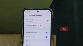 Samsung Reminder settings dialog open on Galaxy Z Flip 6