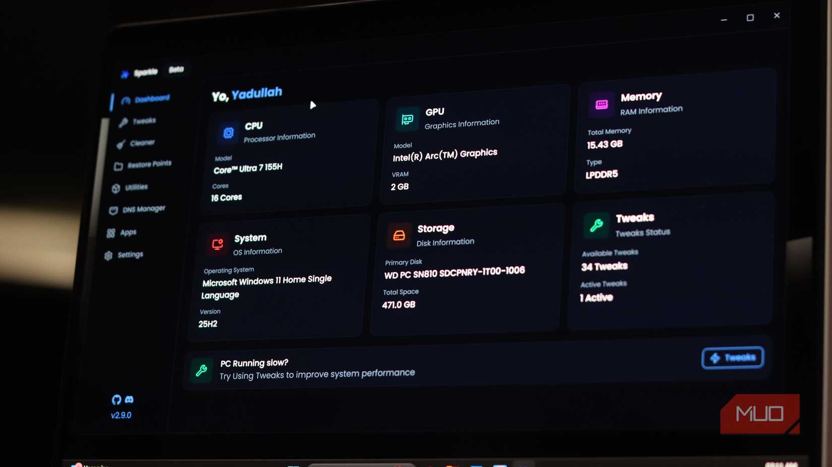 Vedere laterală a tabloului de bord principal Sparkle.