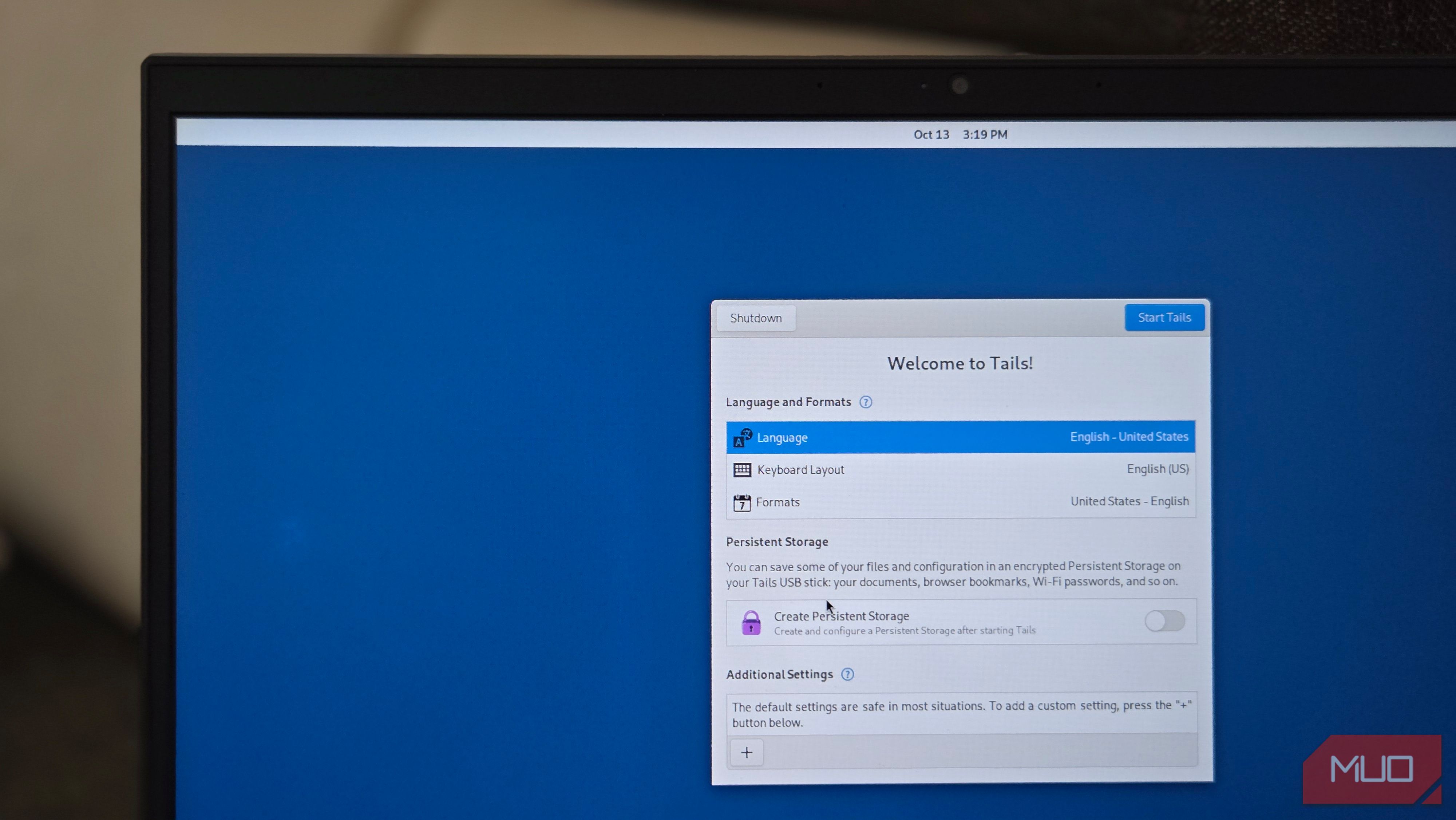 Tails OS showing persistant storage option on a HP laptop