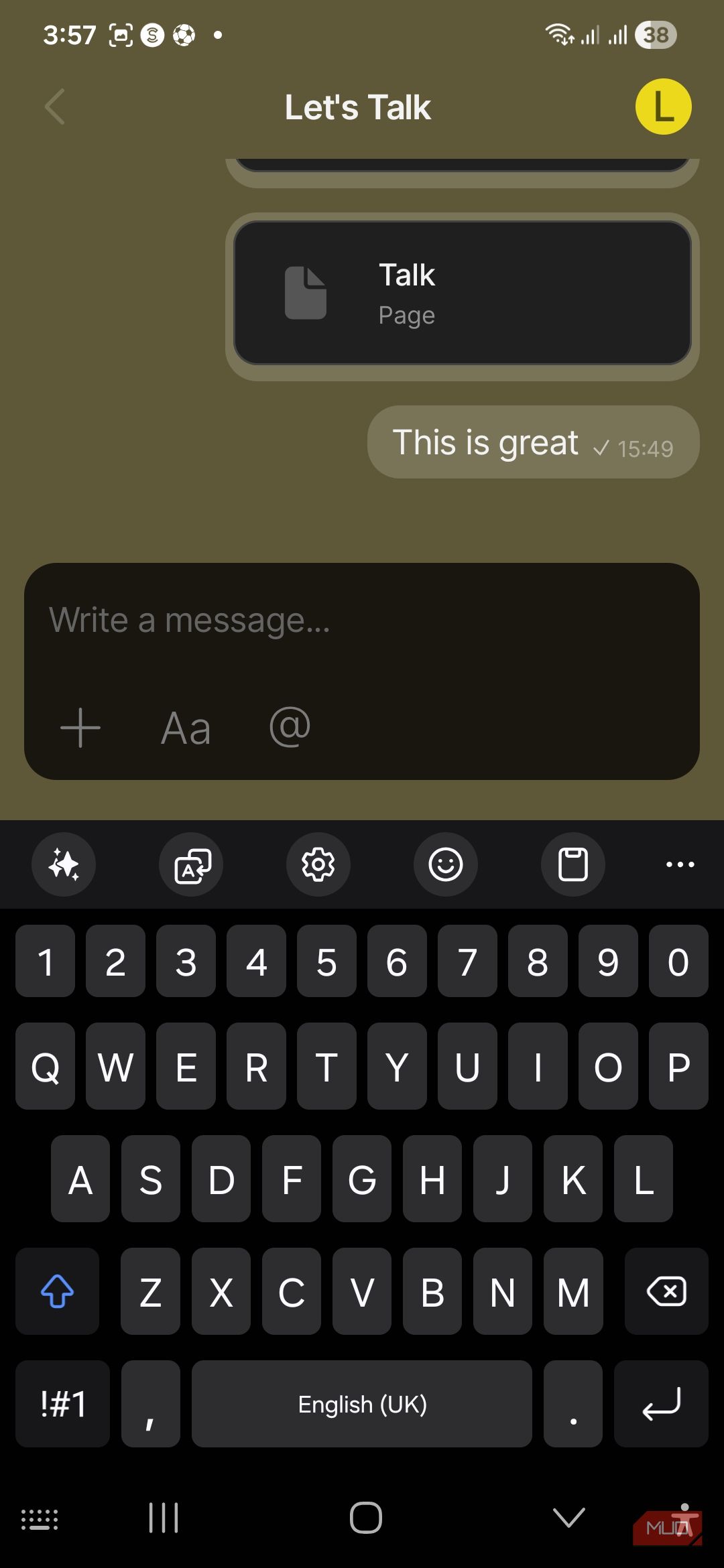 Интерфейс чата в Anytype