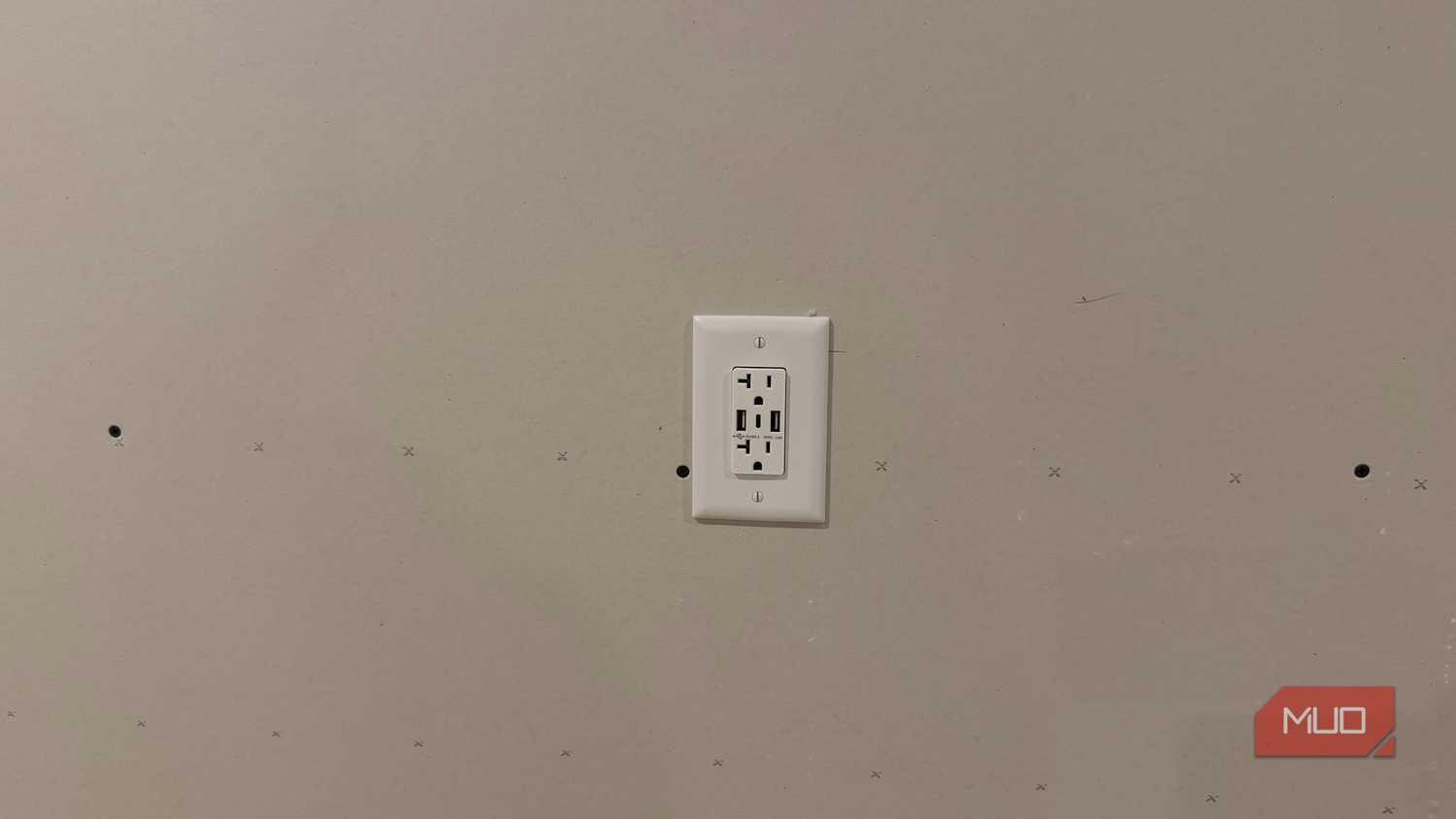 topgreener usb outlet in unfinished wall at counter height