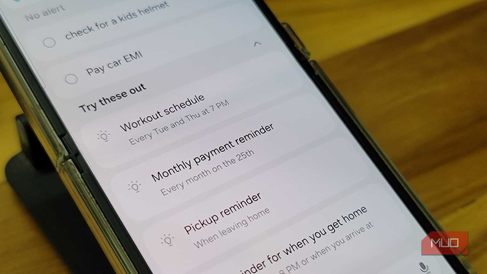 Try these out section in Samsung Reminder app on a Glaxy Z Flip 6 