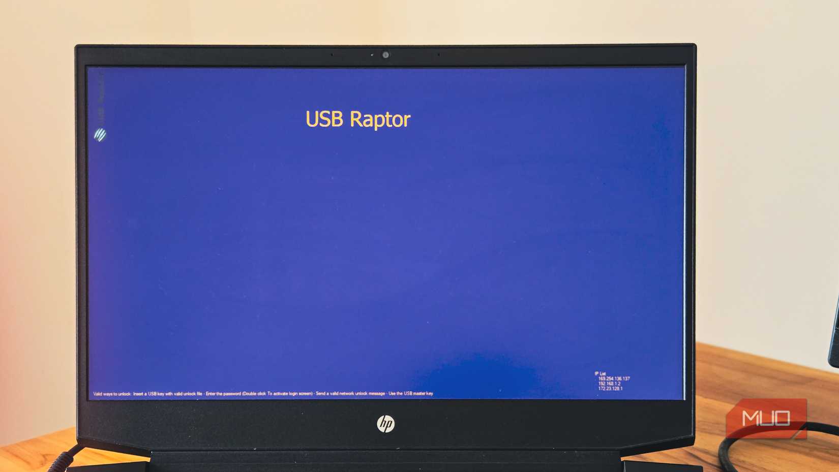 USB Raptor lock screen on a HP laptop
