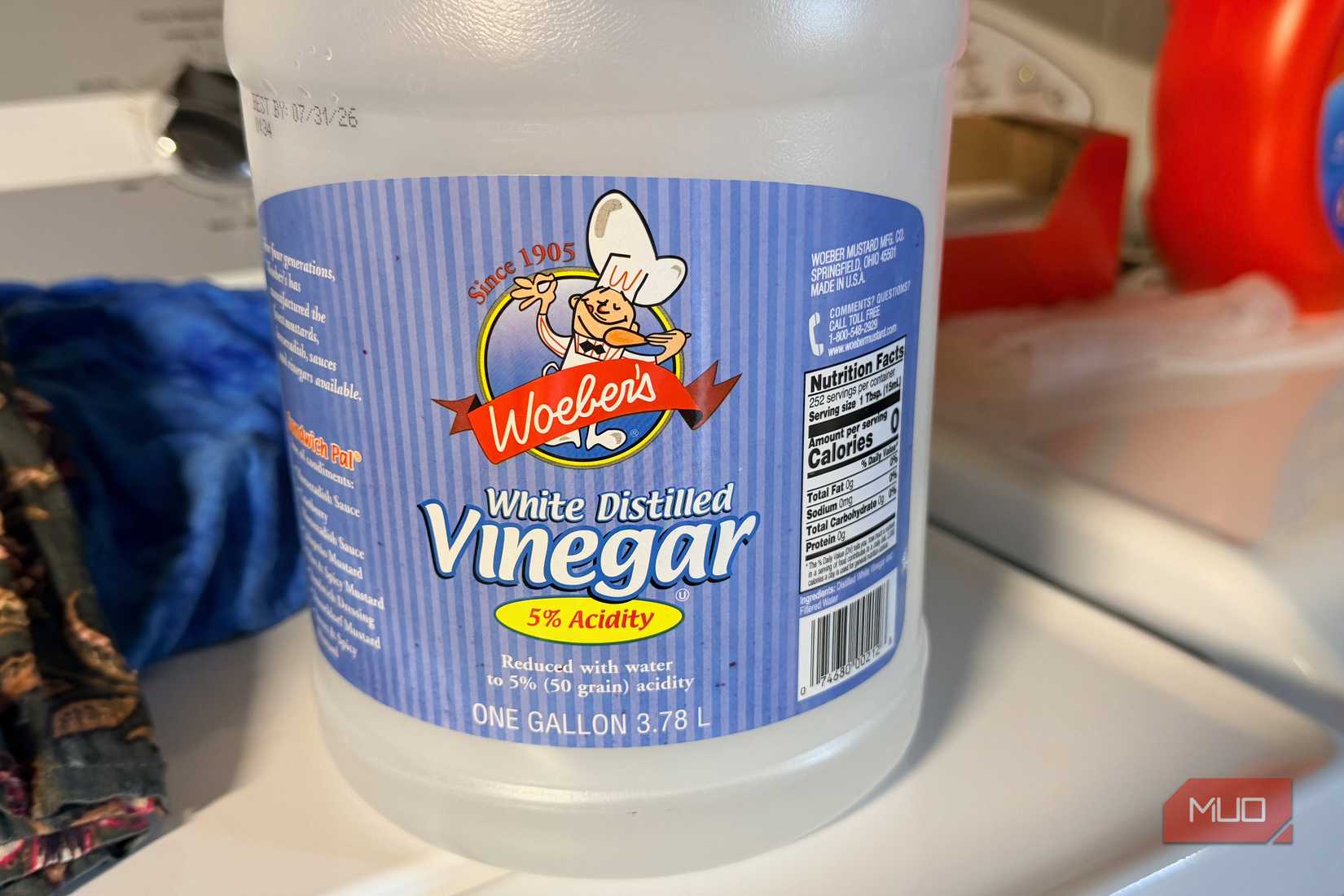 A bottle of vinegar.