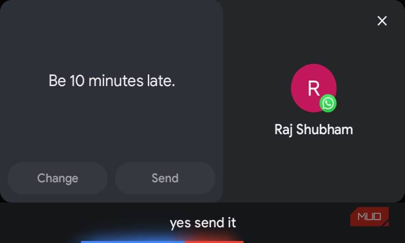 Quick response with voice on WhatsApp in Android Auto.