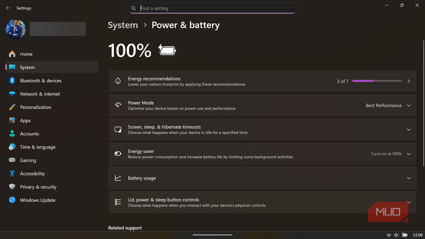 Windows Power & battery settings showing 100% charge.