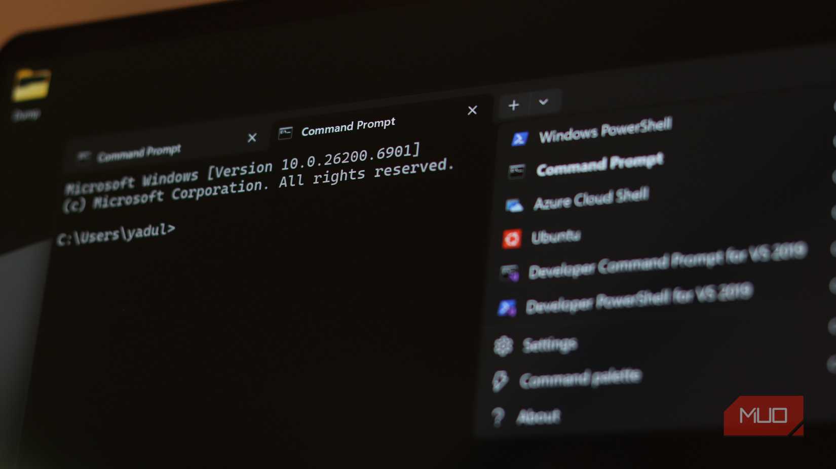 Windows terminal tab options.