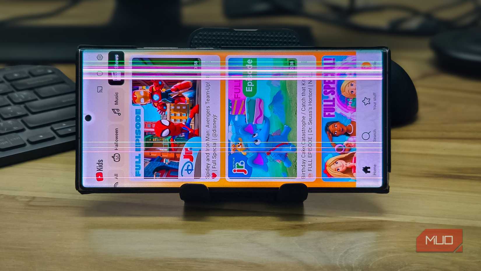 YouTube Kids app open on a screen damaged galaxy Note 20 ultra