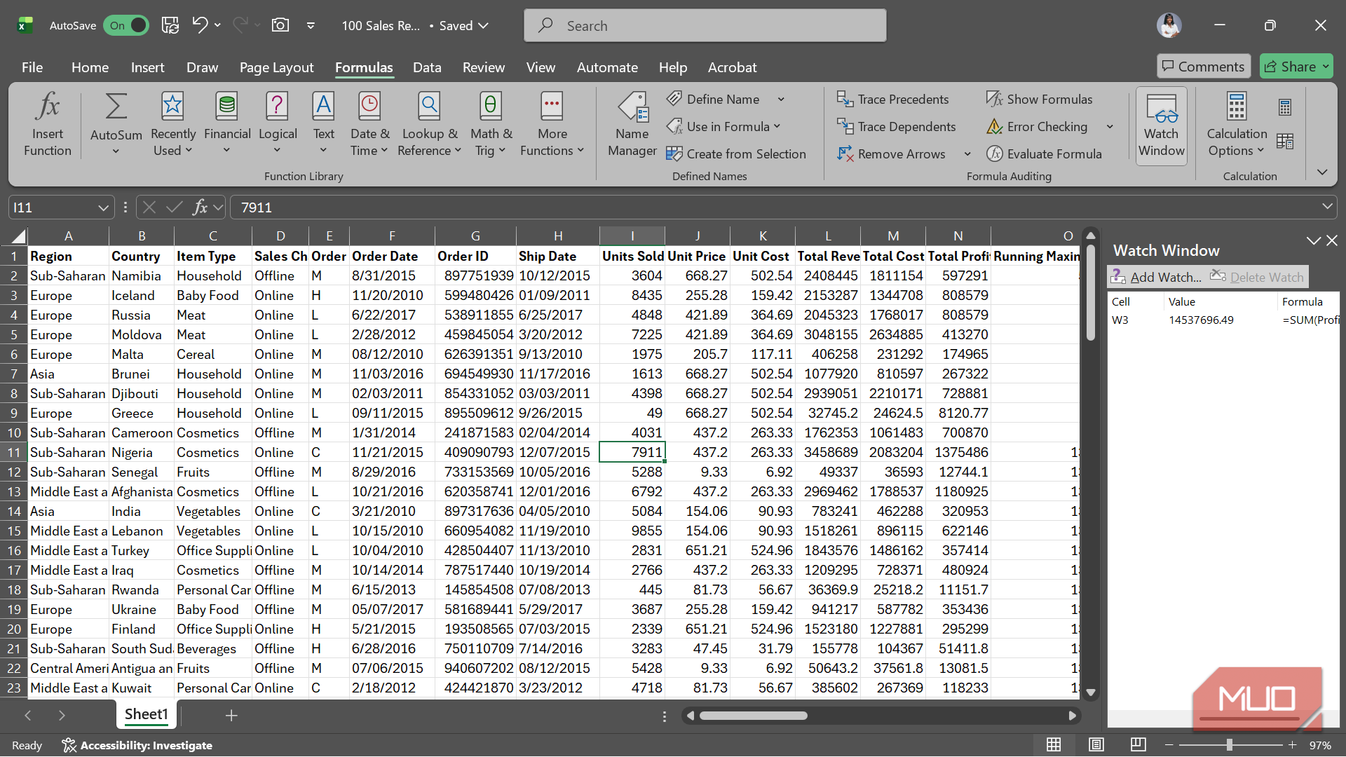 These 3 Excel views completely changed how I work with large sheets