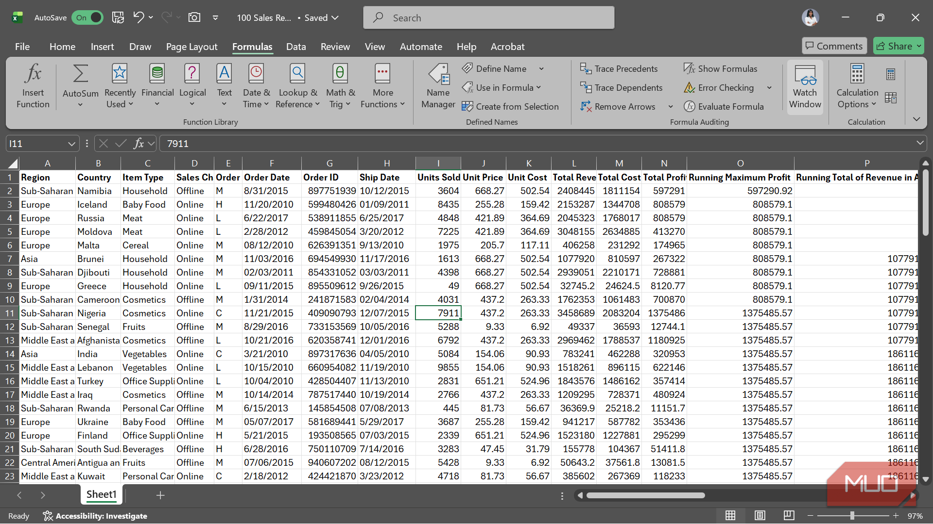 These 3 Excel views completely changed how I work with large sheets