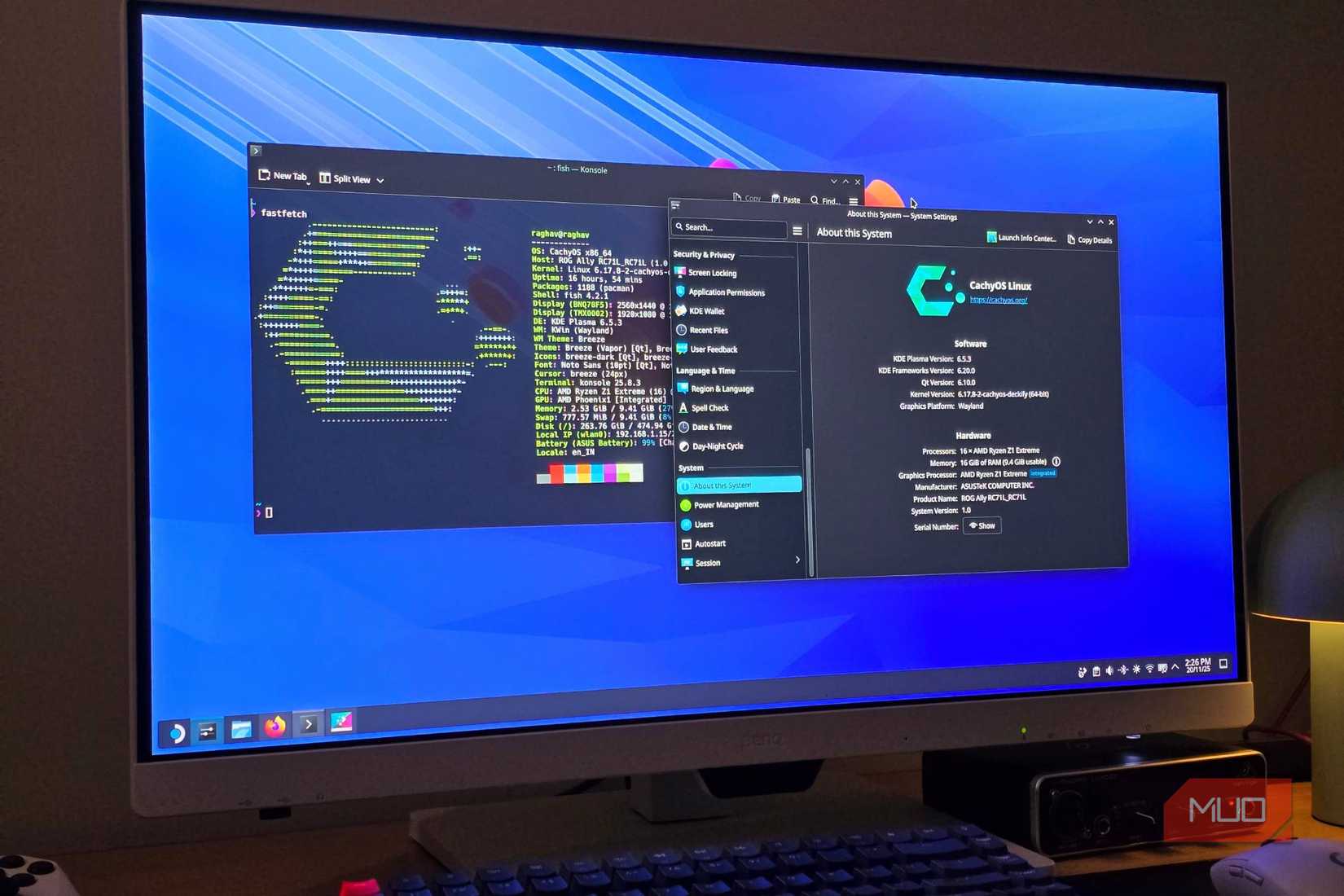 CachyOS runing on a computer