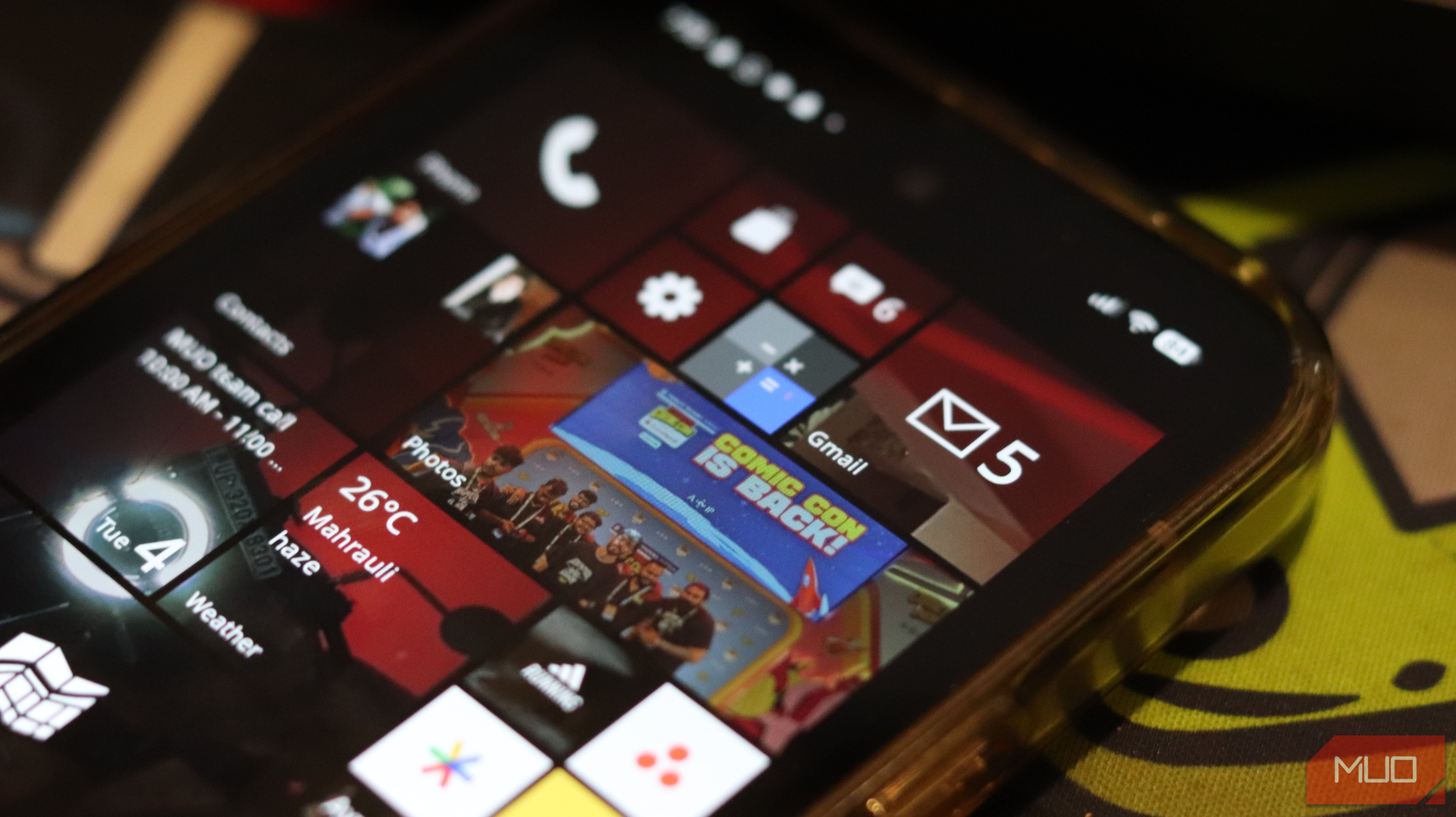 These Android apps make my phone feel like a Windows Phone and I am ...