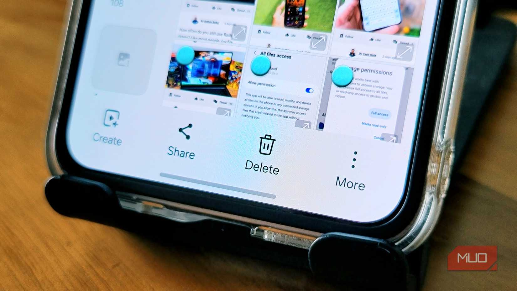 Delete option in the Samsung gallery app