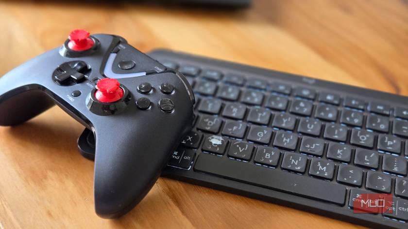 Gaming controller on a Logi MX Keys Mini 