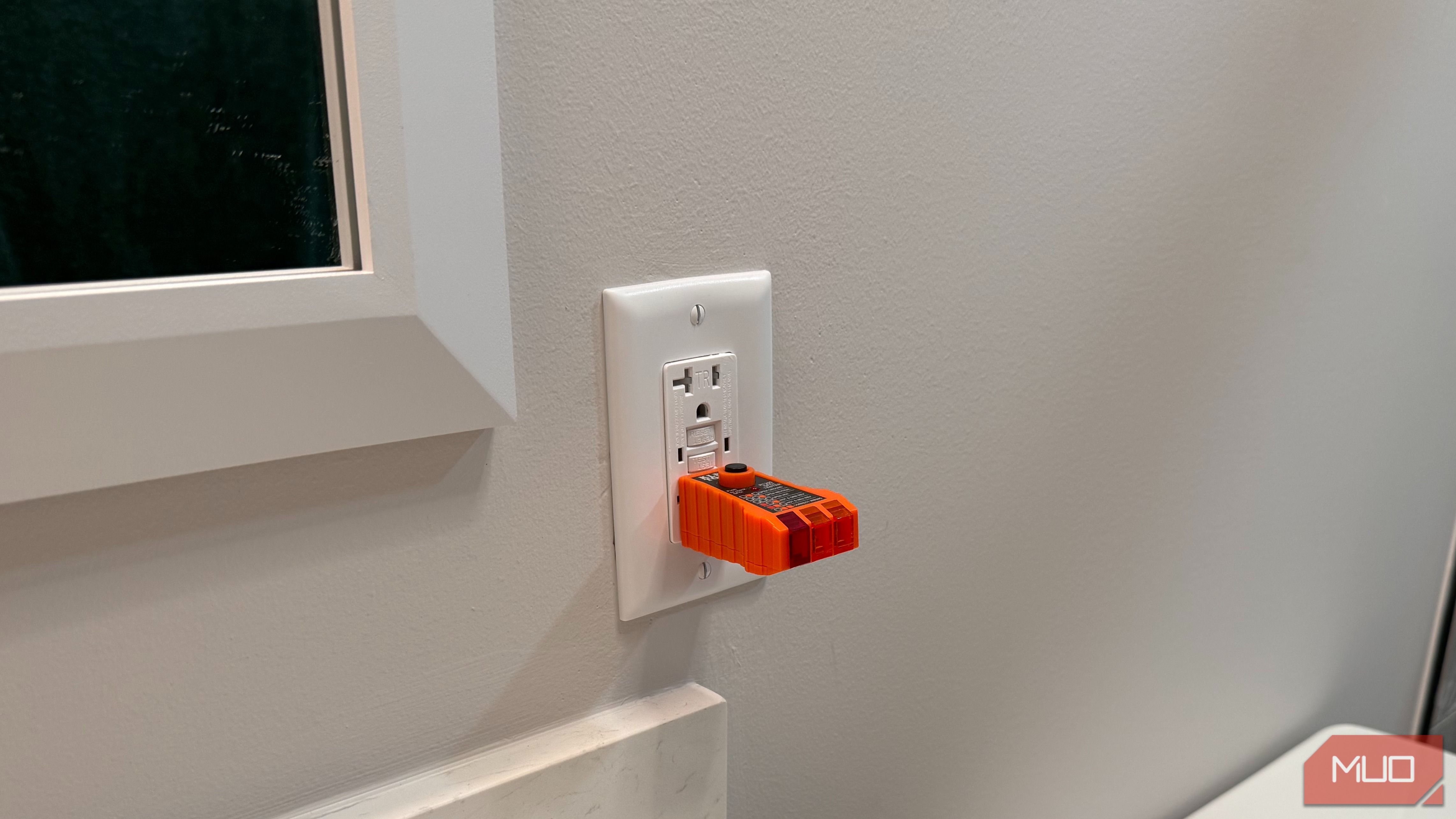 gfci outlet with tester