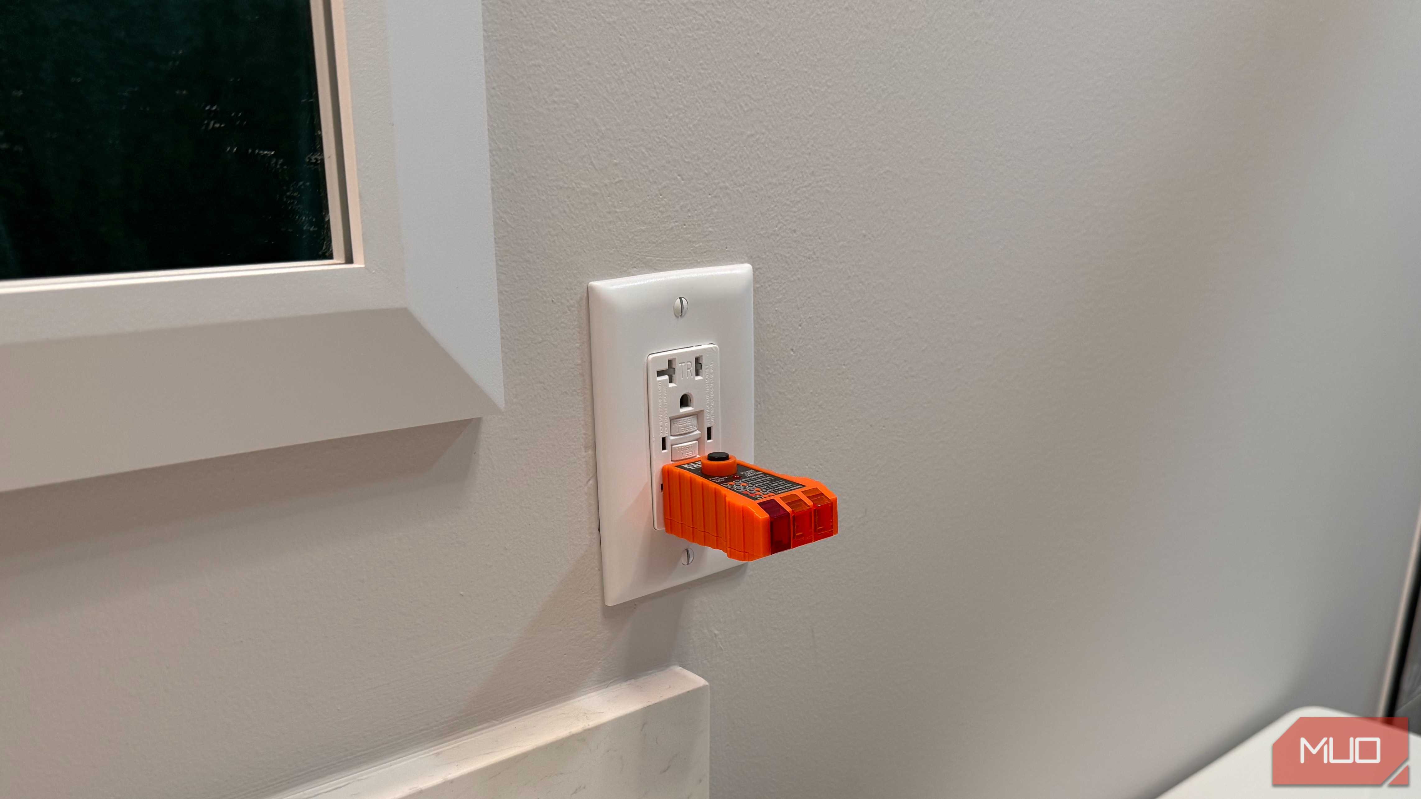 gfci outlet with tester