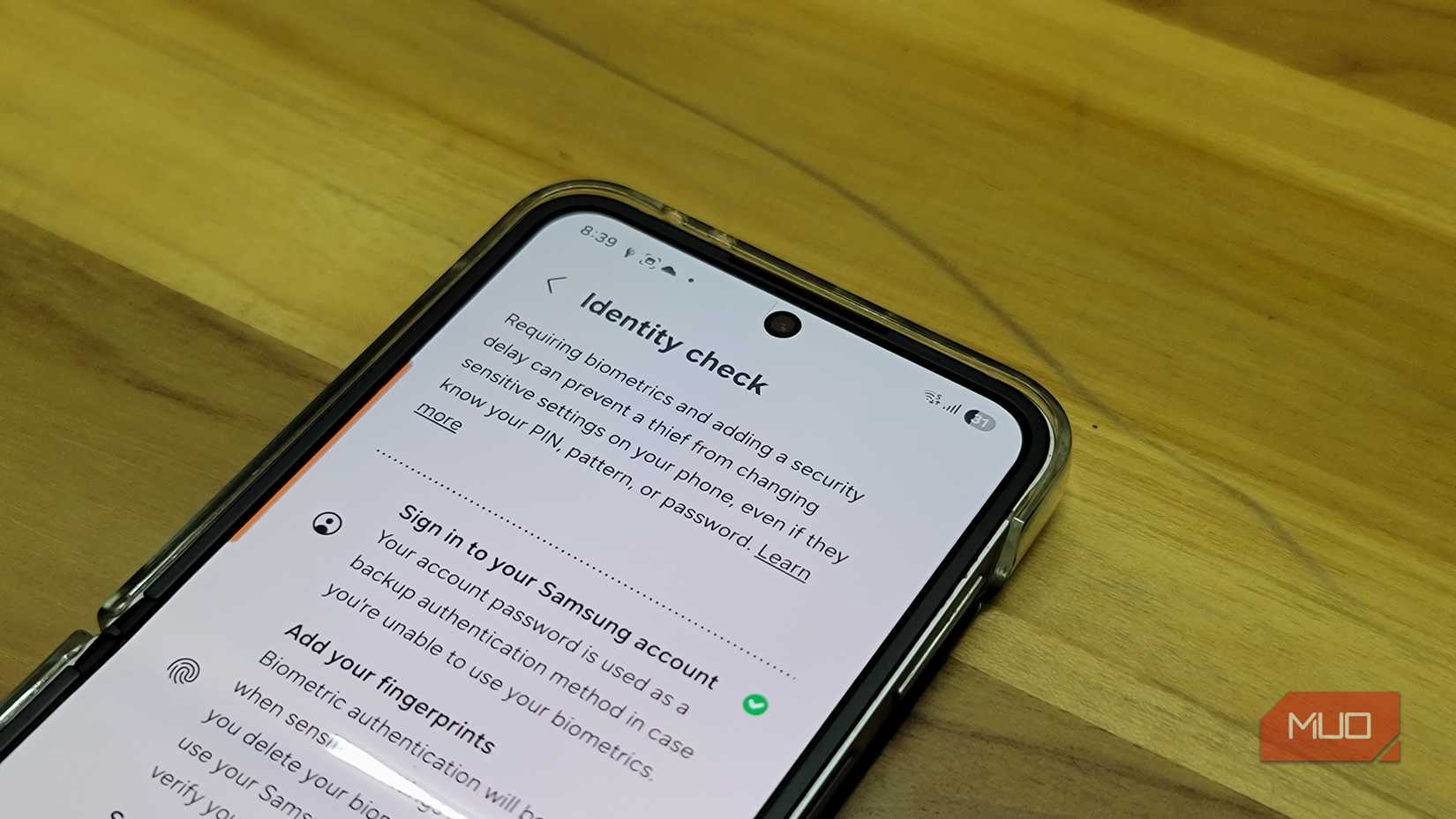 Identify check setting visible on a Samsung Galaxy Z Flip 6
