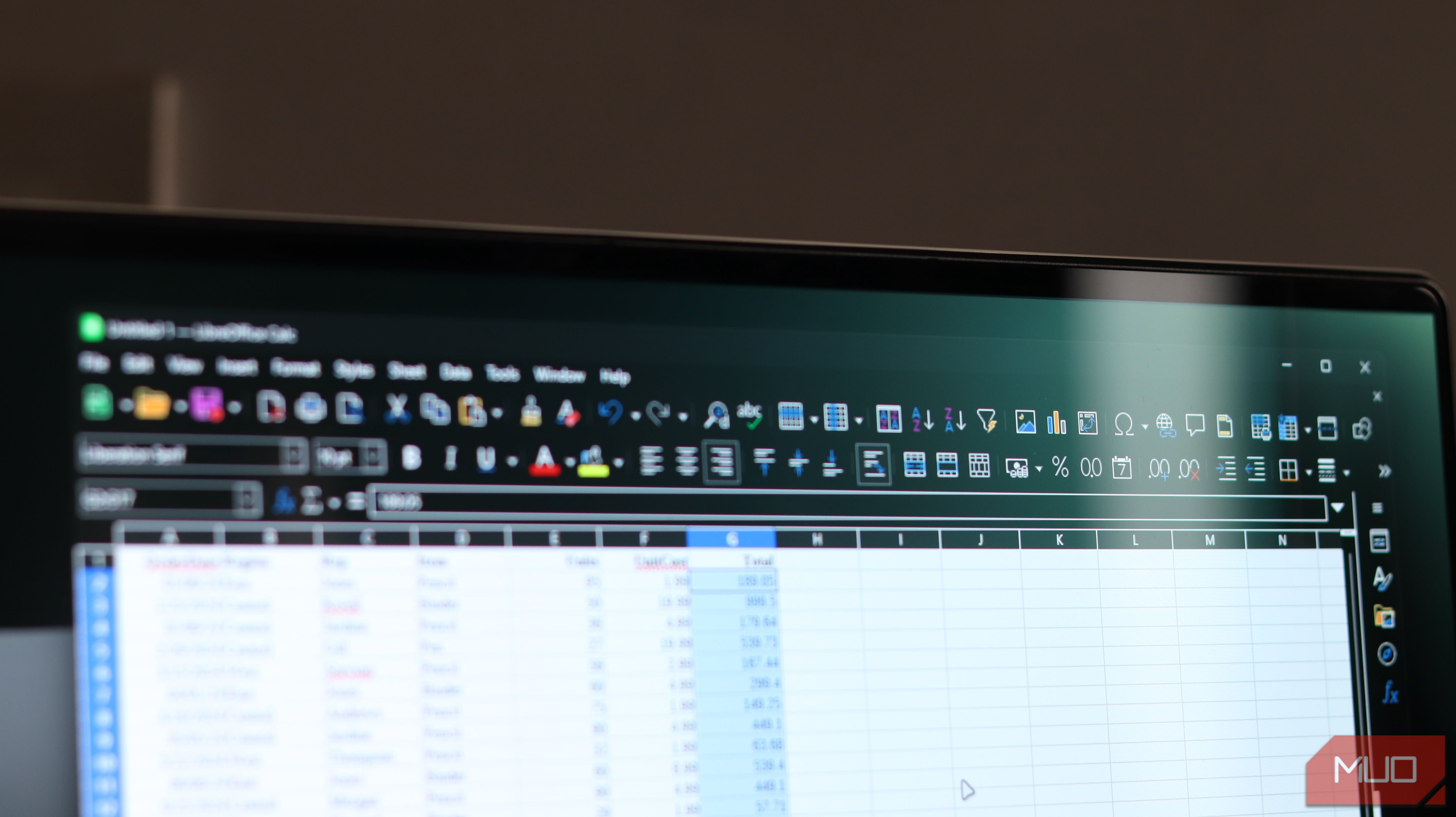 I replaced my entire Microsoft Office subscription with free open ...