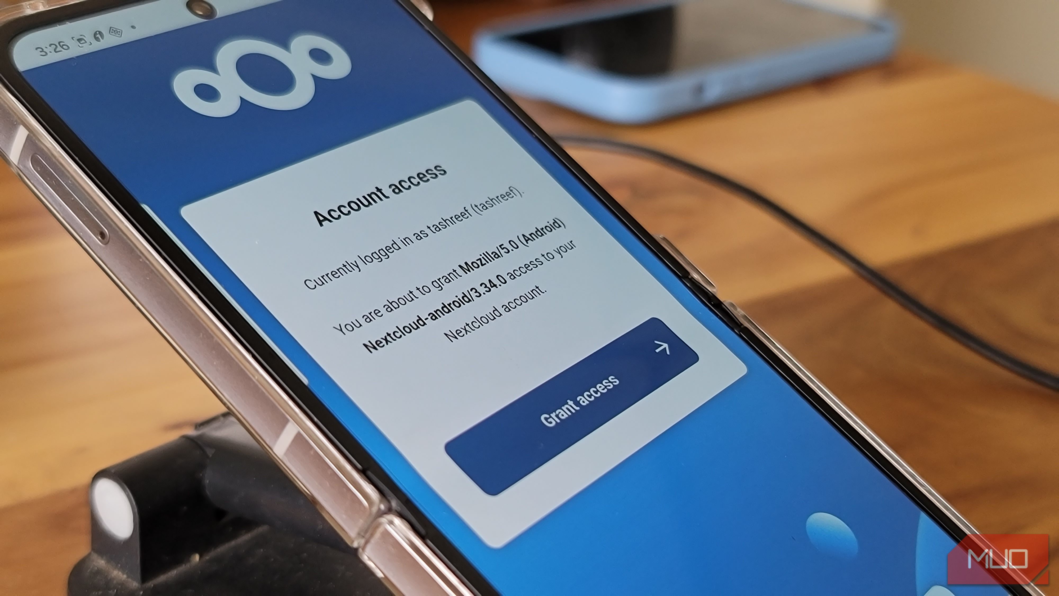 NextCloud login access warning on Samsung Galaxy Z Flip 6