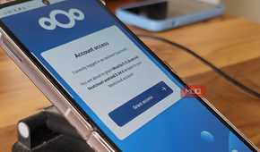 NextCloud login access warning on Samsung Galaxy Z Flip 6