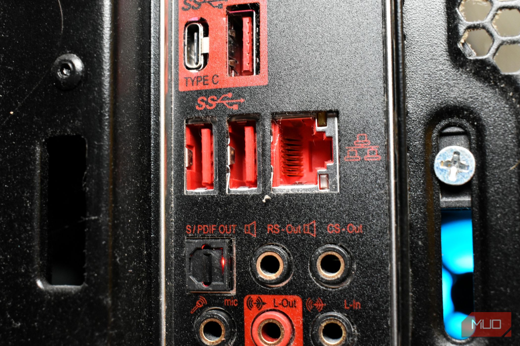 I didn't know USB port colors meant something — now I plug devices into ...