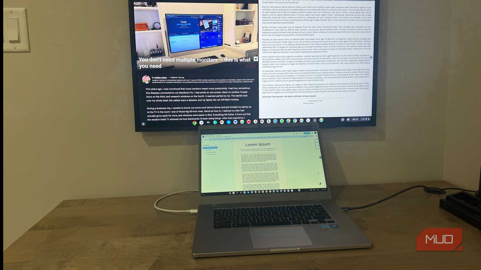 Samsung chromebook connected to monitor