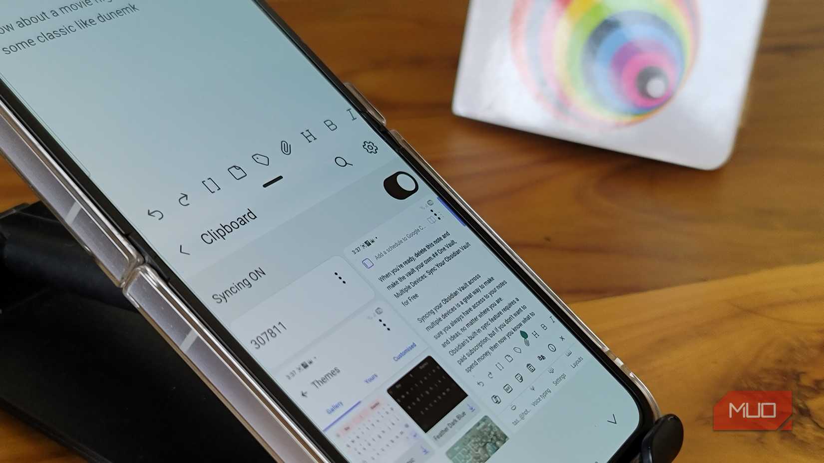 SwiftKey clipboard open in Galazy Z Flip 6