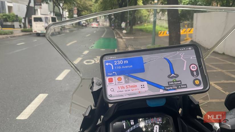 Using Sygic on the road.