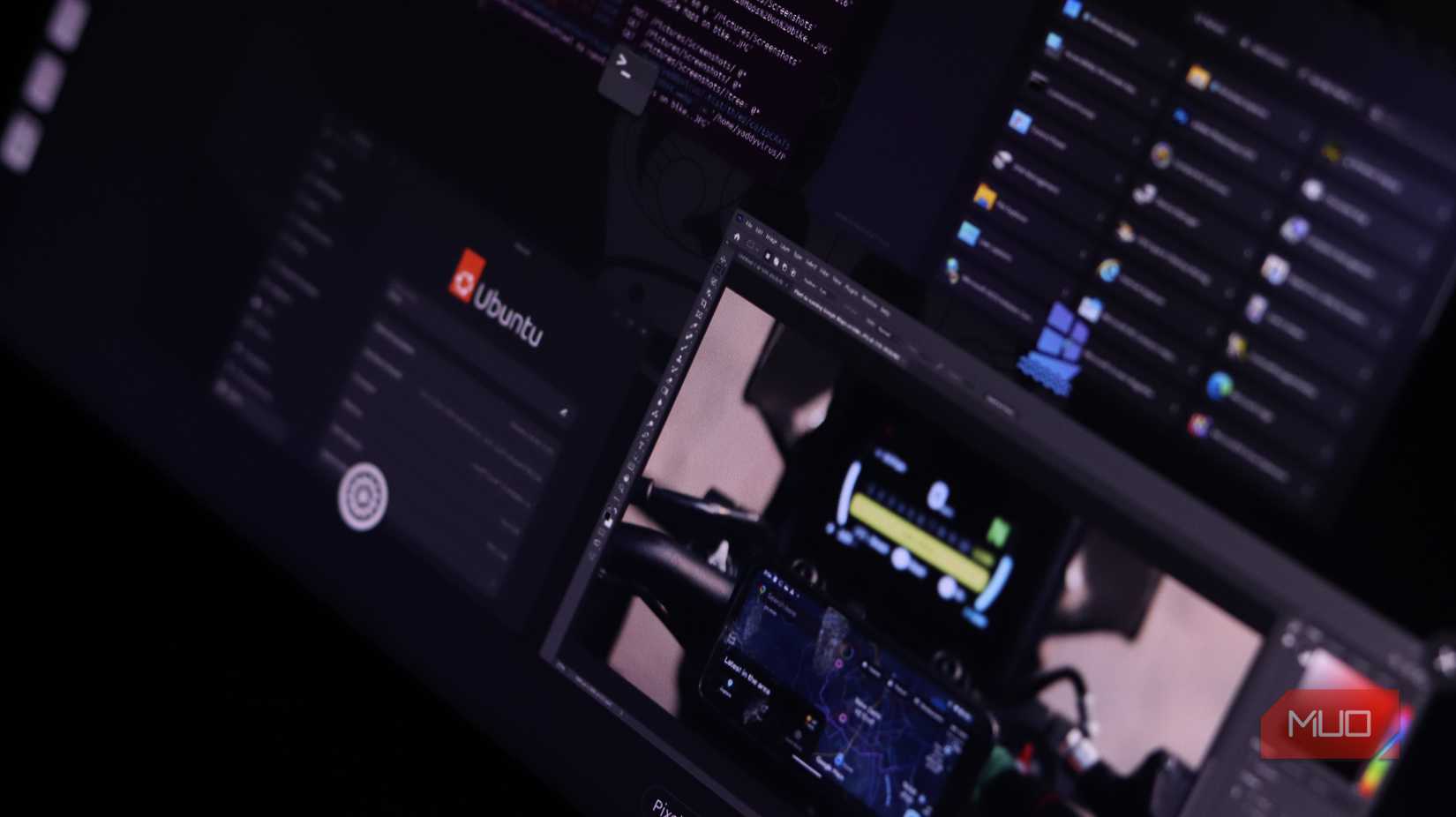 Winboat rulează pe Ubuntu cu alte aplicații.