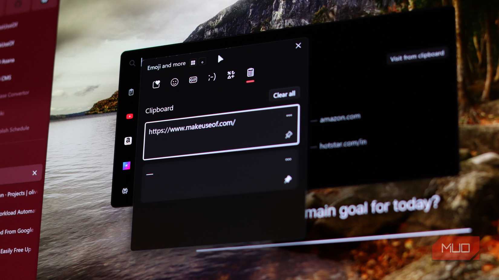 Windows Clipboard History running in Zen browser.