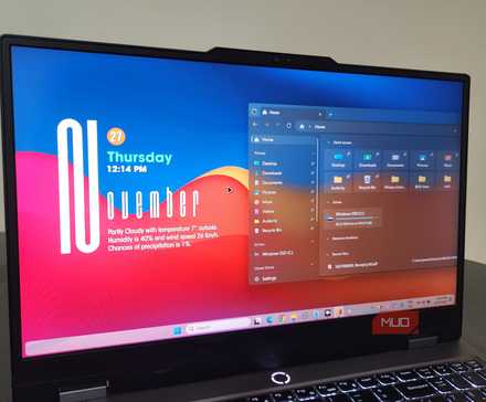 Windows Desktop Mess My desktop was a mess until I tried this simple Windows organizer
