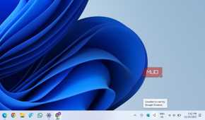 Windows taskbar showing location icon