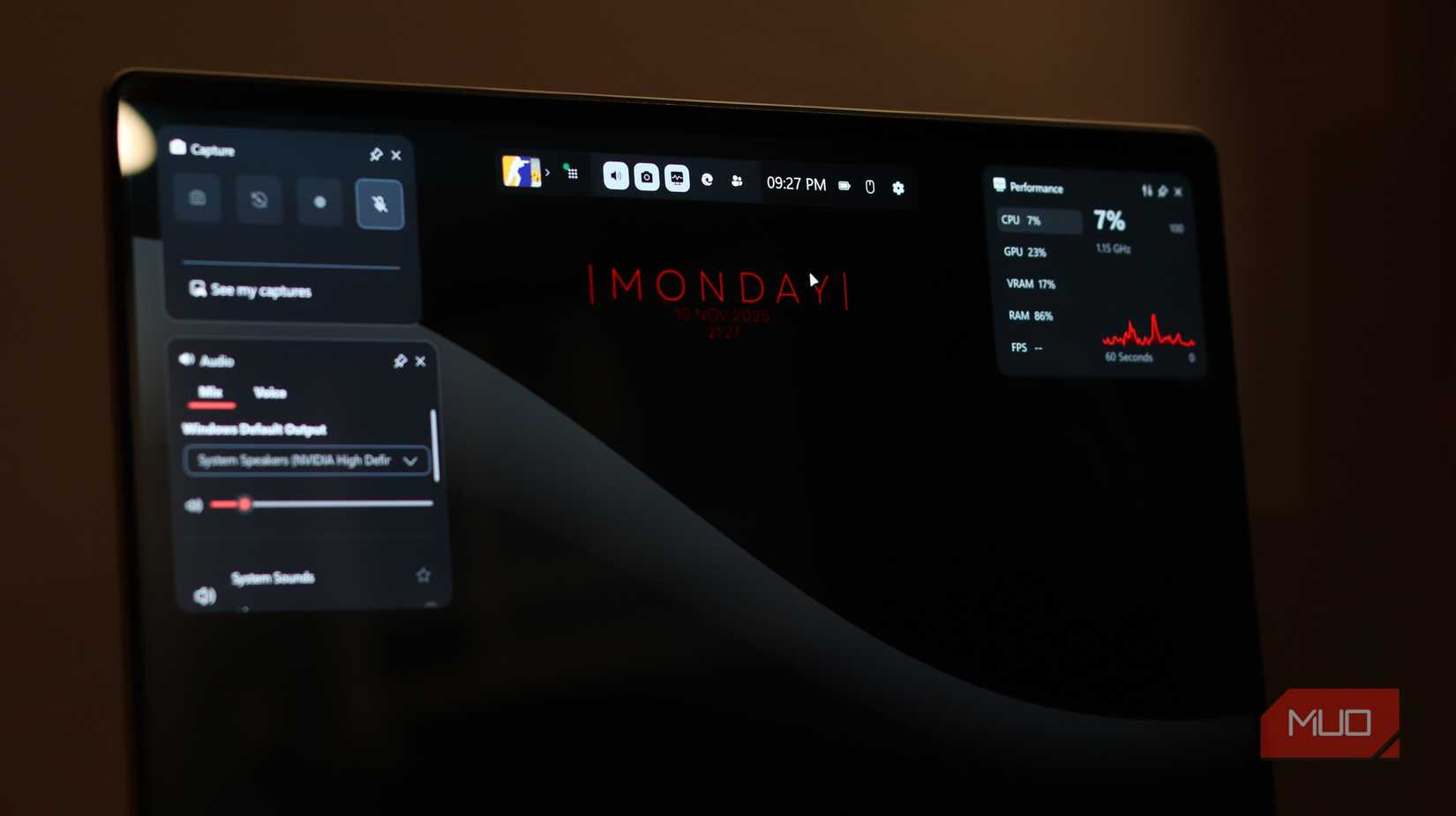 Xbox game bar running on Windows 11.