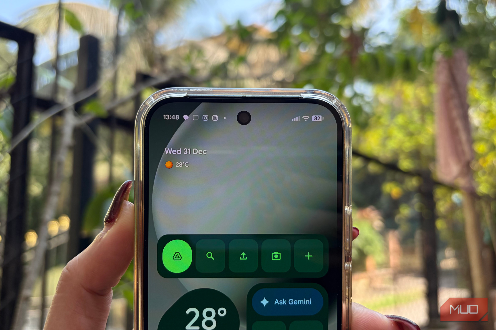 At a Glance feature on Google Pixel 