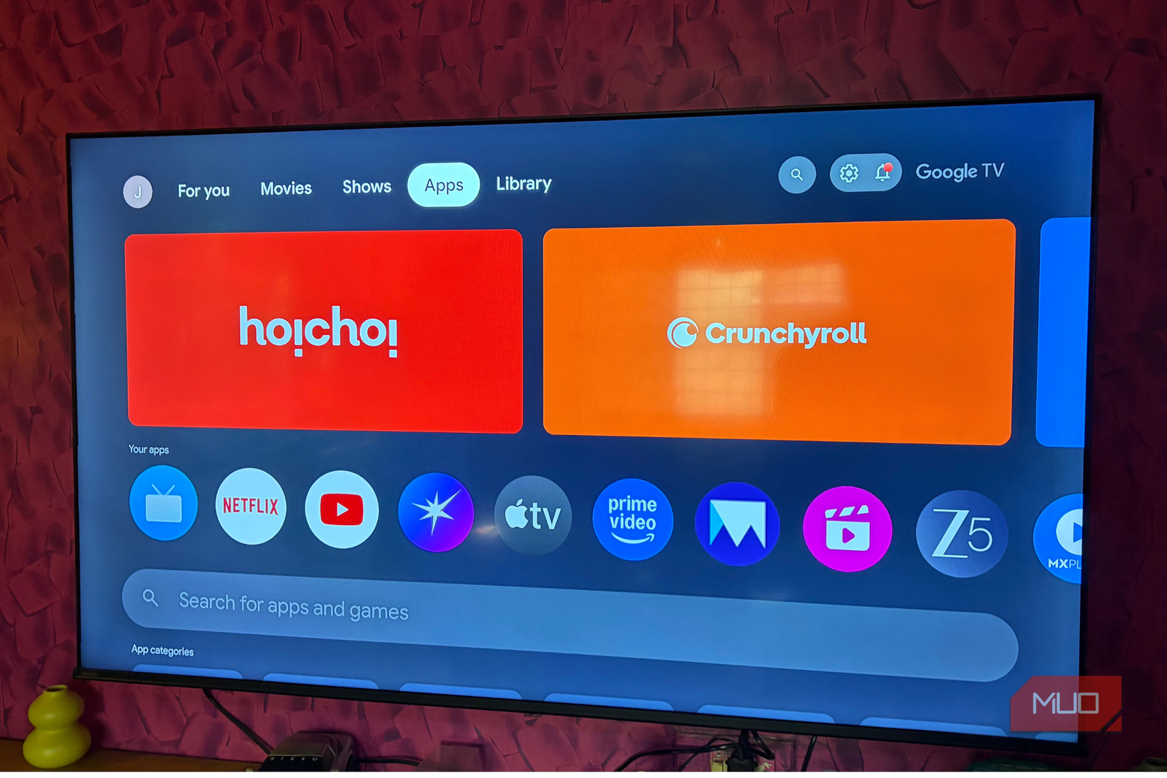 Search for apps and games bar on Android smart TV