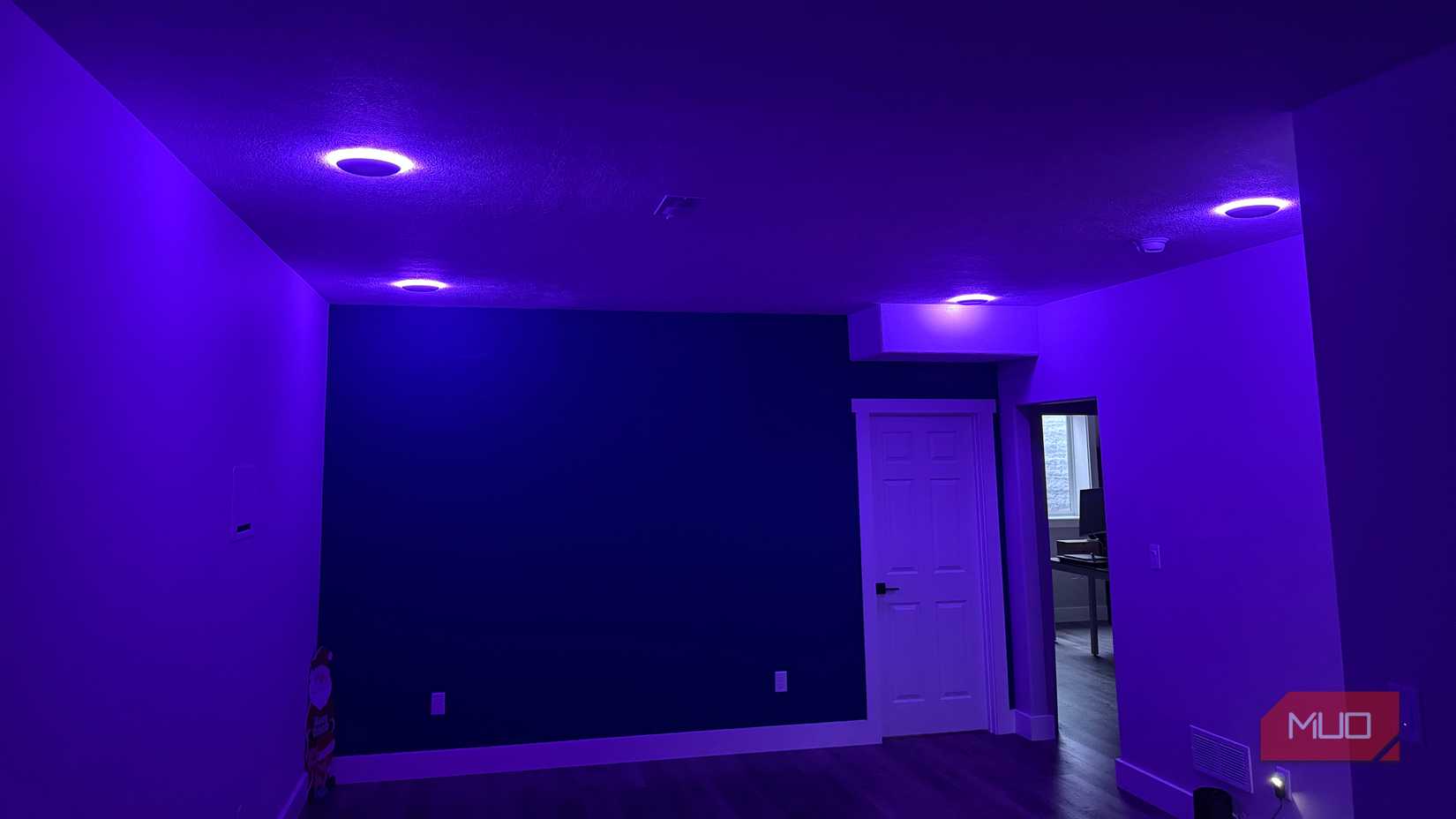 4 luces de lata lumary con solo anillos rgbai en azul